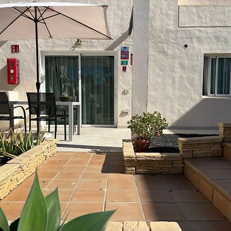 Corralejo Suite Pool & Gardens - Alisios Playa Exterior photo