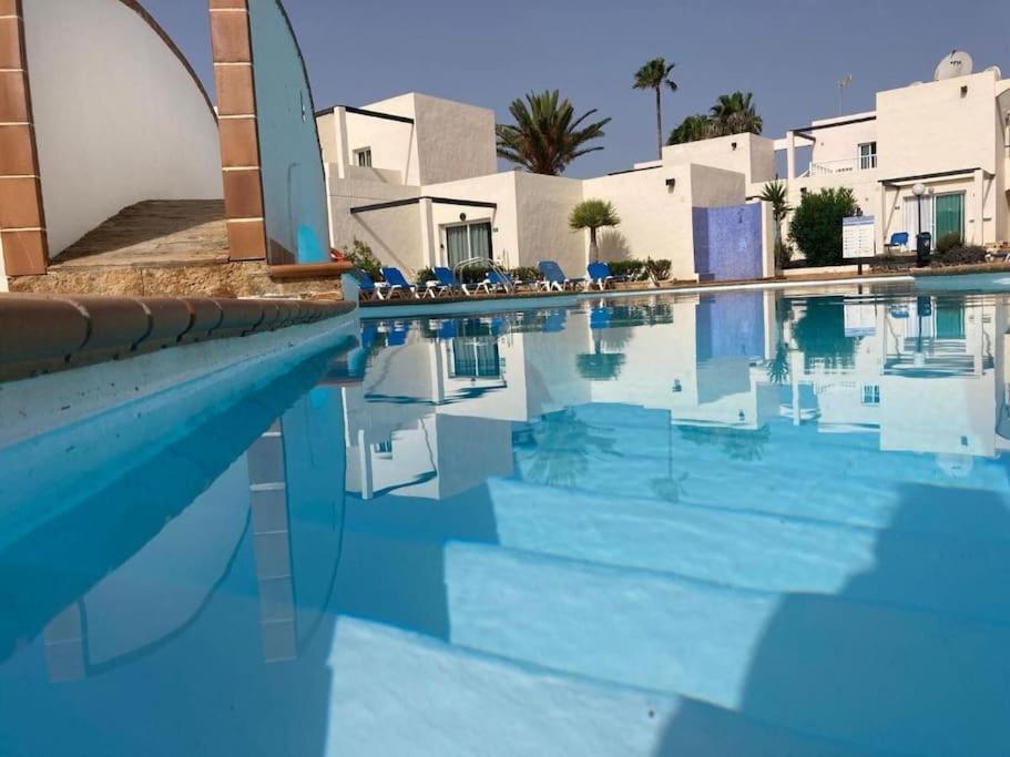 Corralejo Suite Pool & Gardens - Alisios Playa Exterior photo