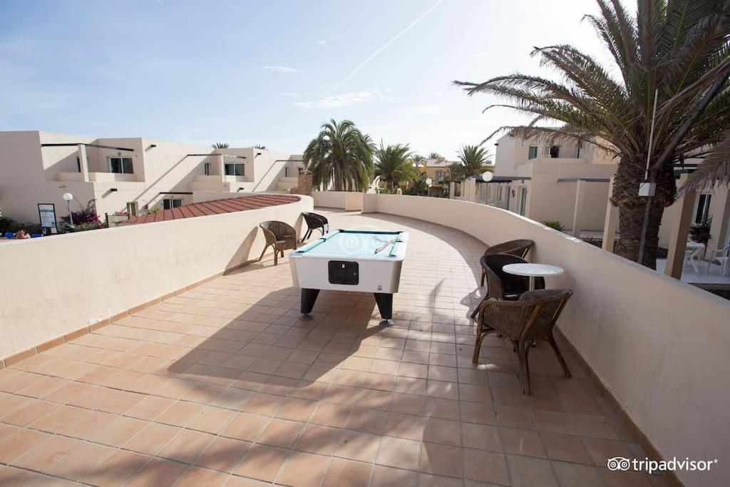 Corralejo Suite Pool & Gardens - Alisios Playa Exterior photo
